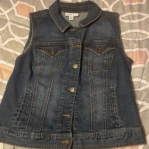 Medium size style and Company denim vest excellent used condition